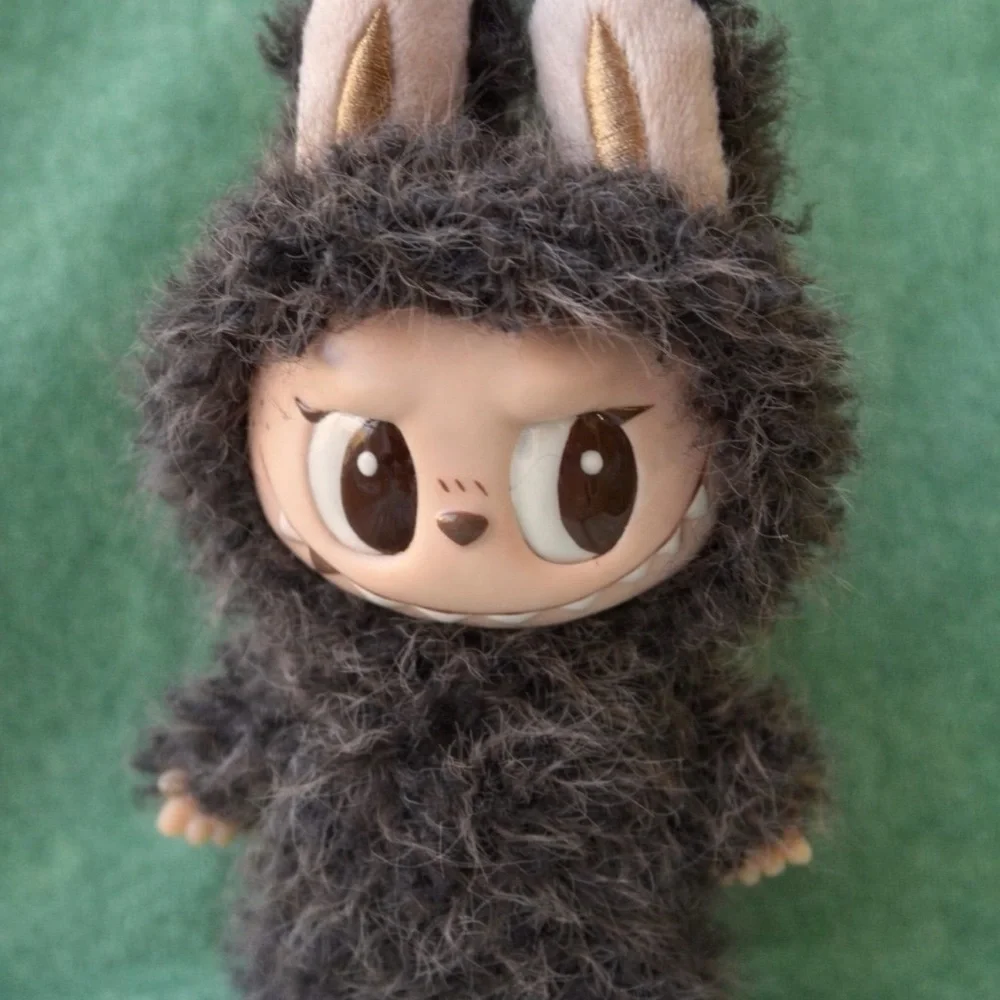 Labubu - Picture 2 of 7